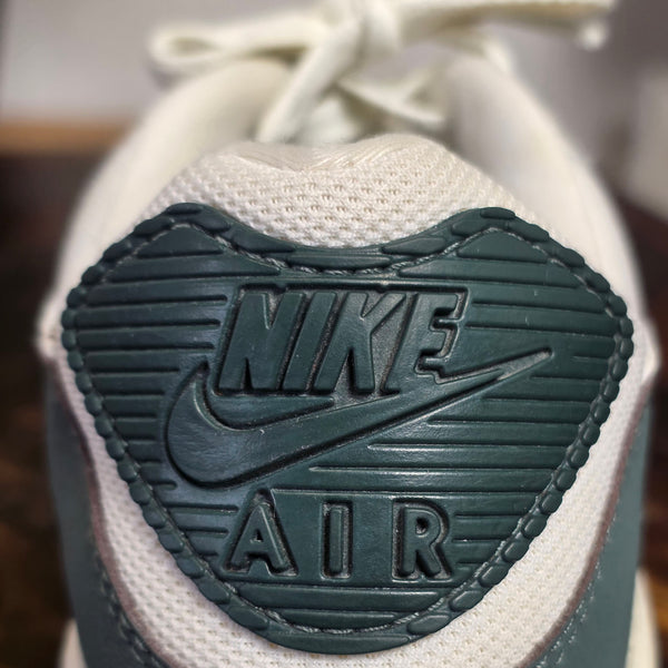 Nike Air Max 90 Vintage Green maat 40