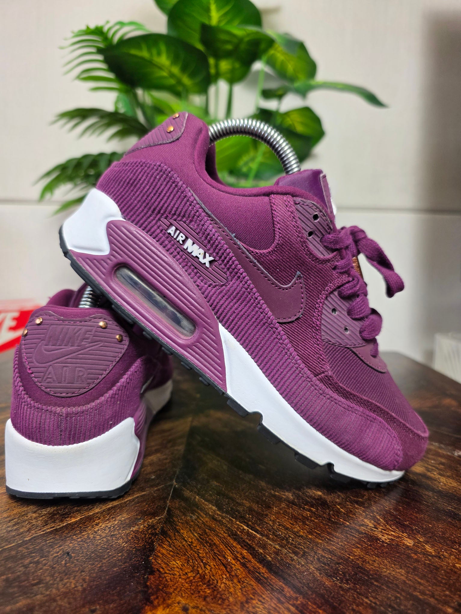 Nike Air Max 90 LEA Bordeaux maat 39