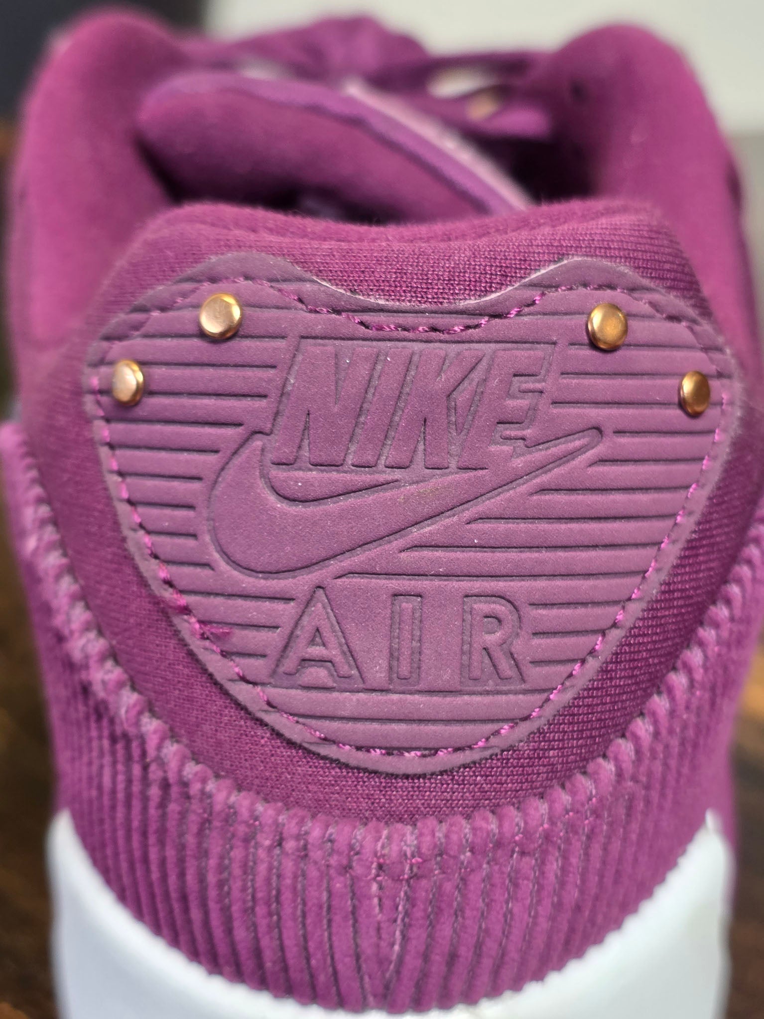 Nike Air Max 90 LEA Bordeaux maat 39