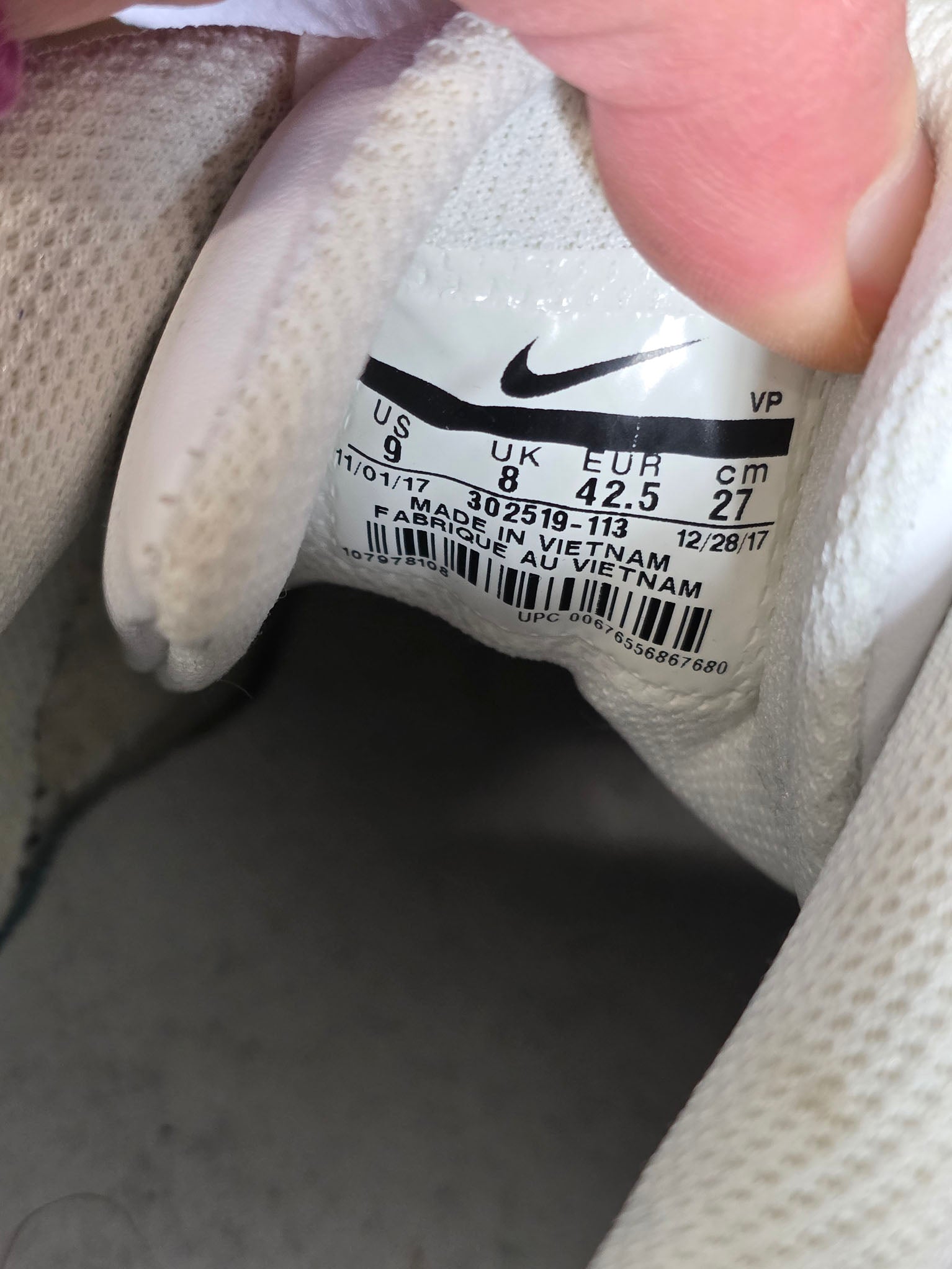 Nike Air Max 90 Triple White LTR maat 42,5