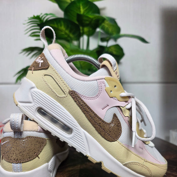 Nike Air Max 90 Futura Neapolitan maat 41