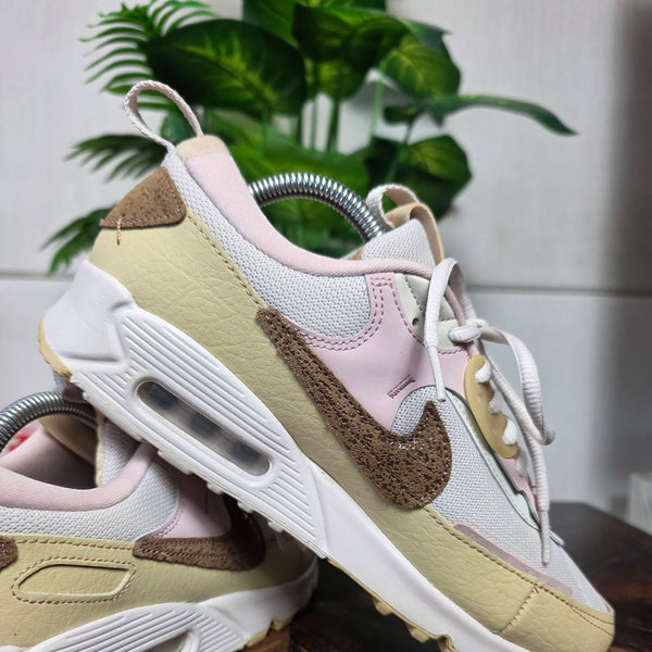 Nike Air Max 90 Futura Neapolitan maat 41