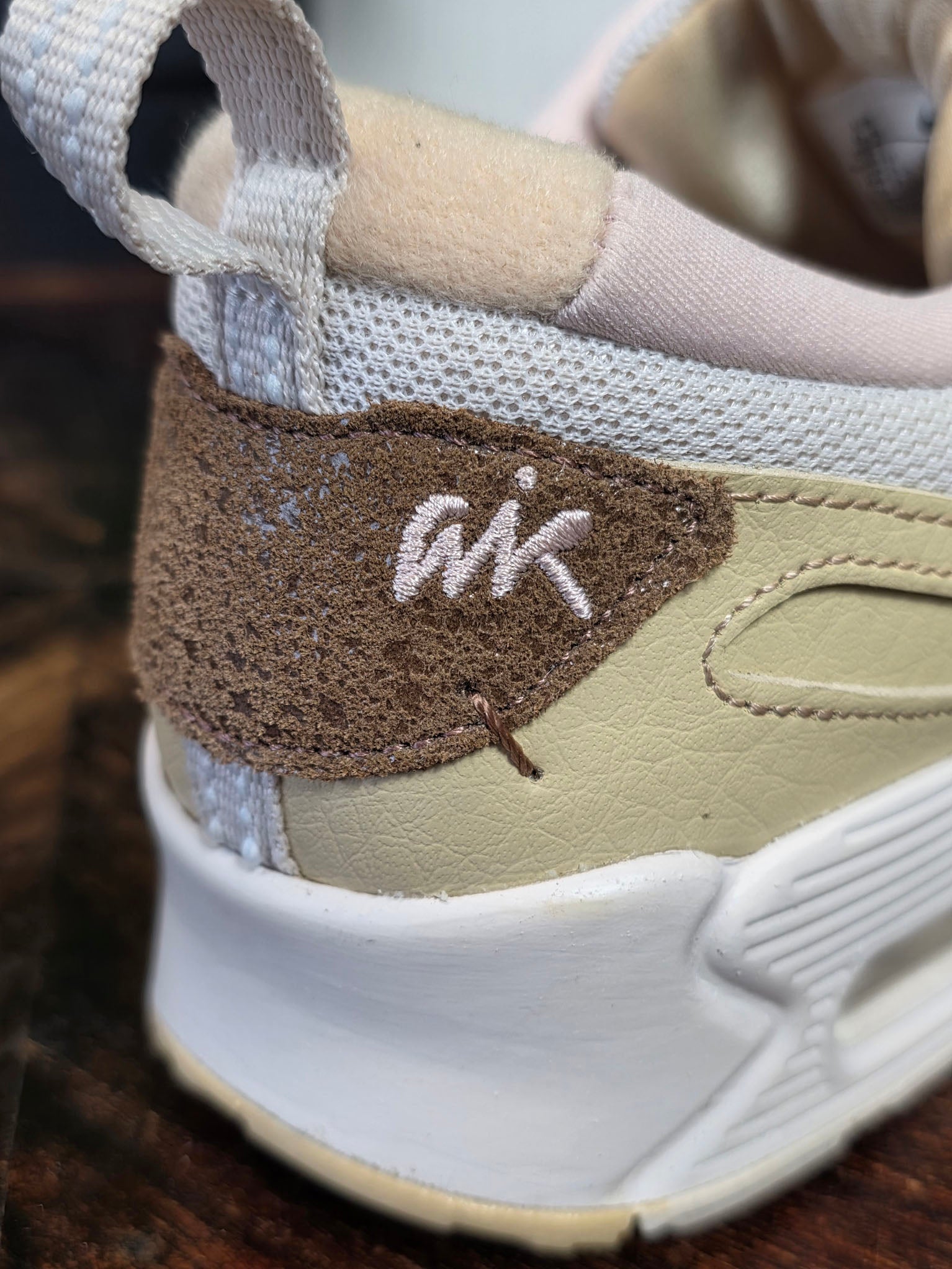 Nike Air Max 90 Futura Neapolitan maat 41