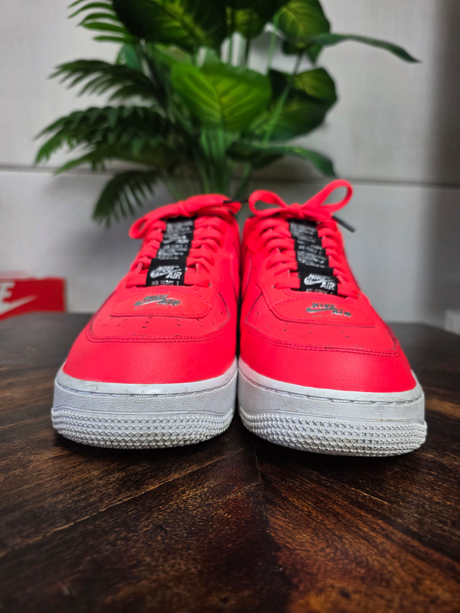 Nike Air Force 1 '07 Laser Crimson maat 44