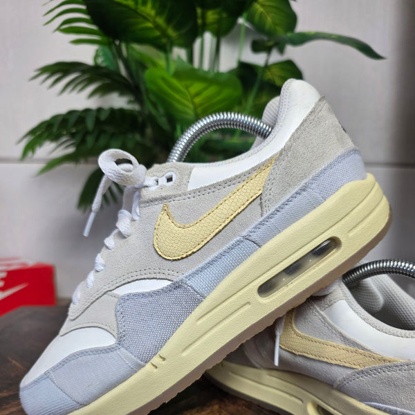 Nike Air Max 1 Crepe Light Bone maat 42