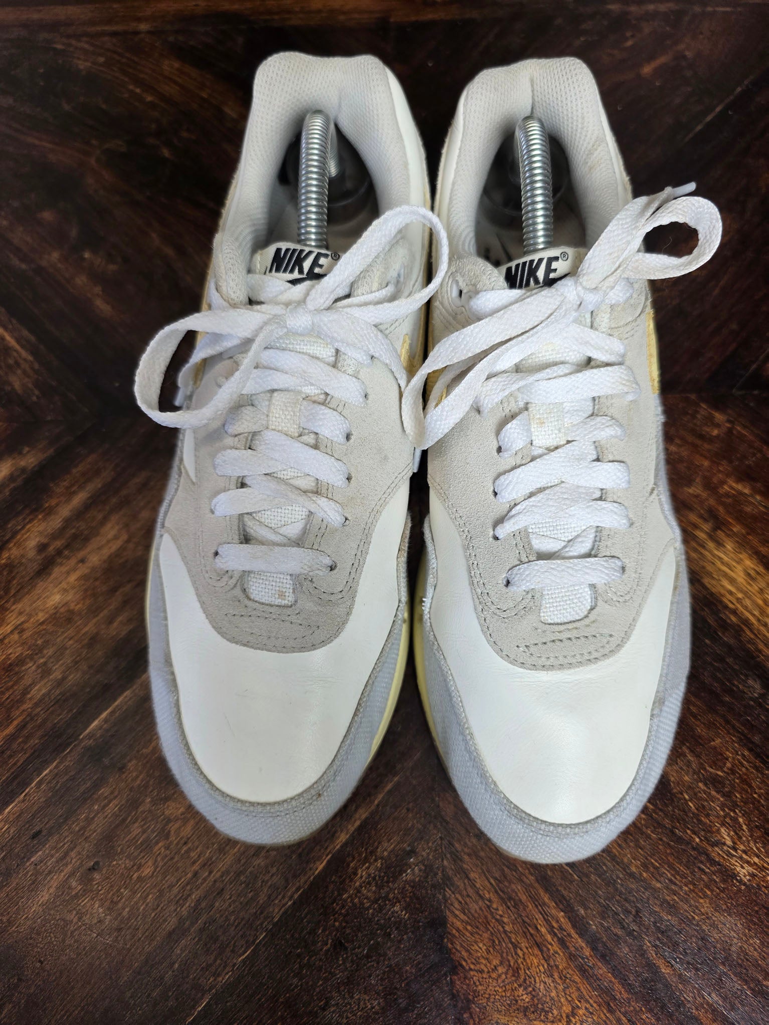 Nike Air Max 1 Crepe Light Bone maat 42