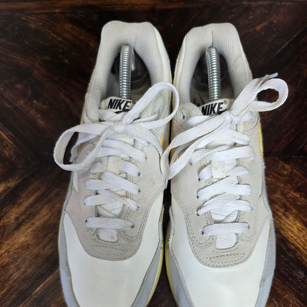 Nike Air Max 1 Crepe Light Bone maat 42