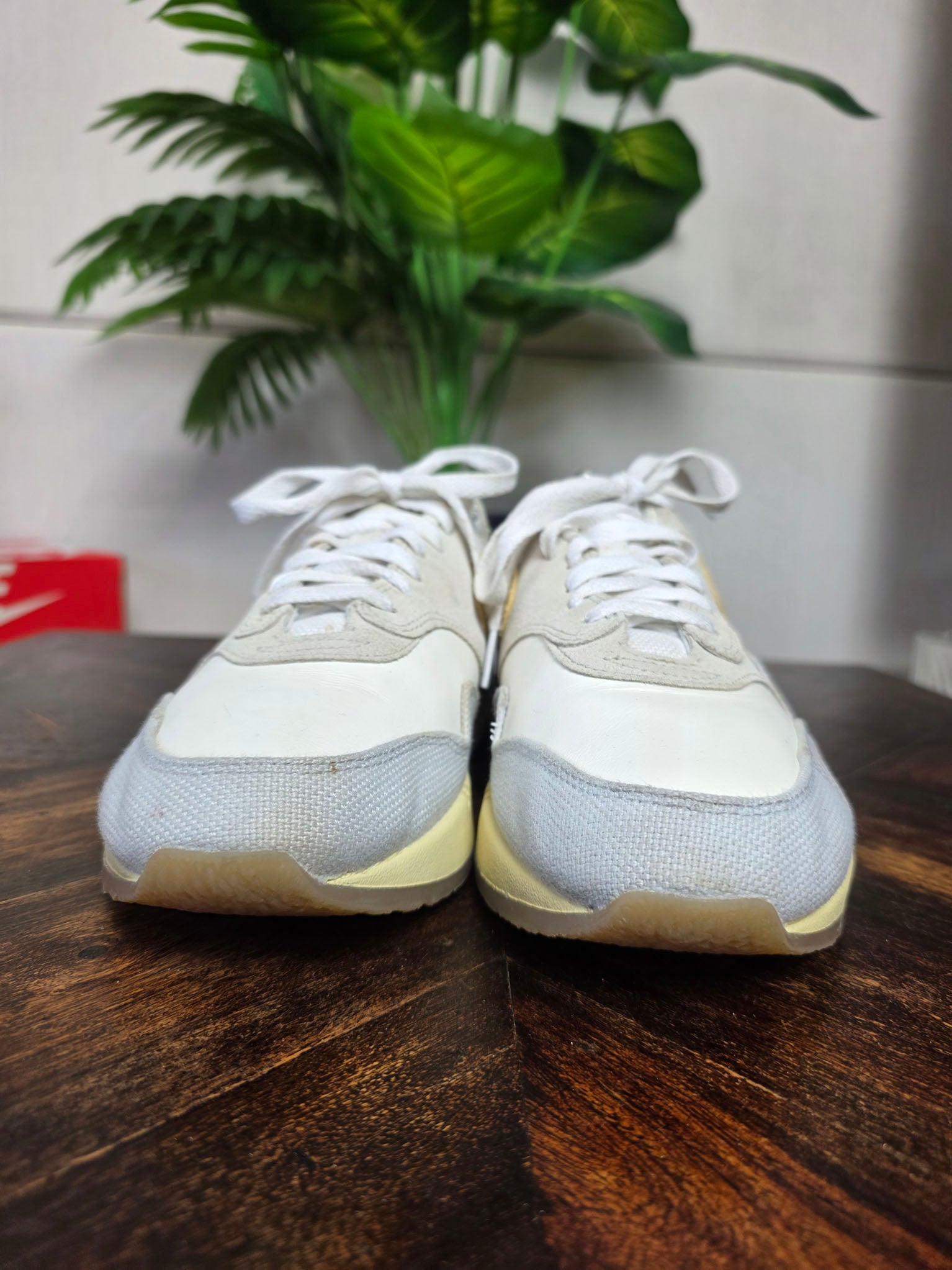 Nike Air Max 1 Crepe Light Bone maat 42