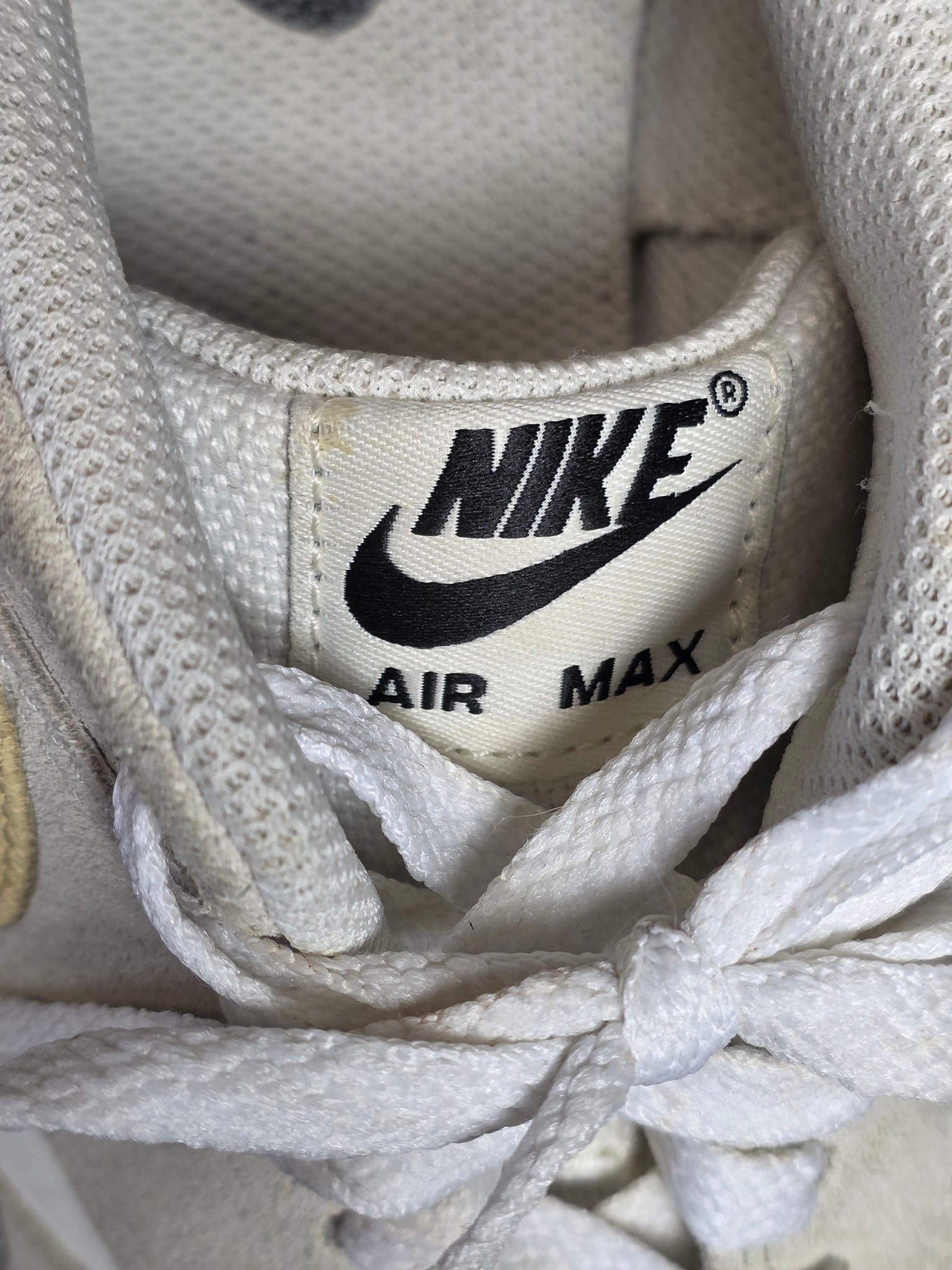 Nike Air Max 1 Crepe Light Bone maat 42