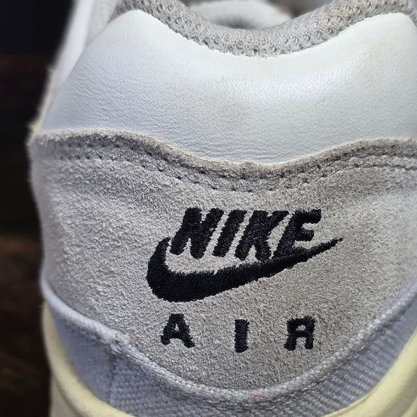 Nike Air Max 1 Crepe Light Bone maat 42