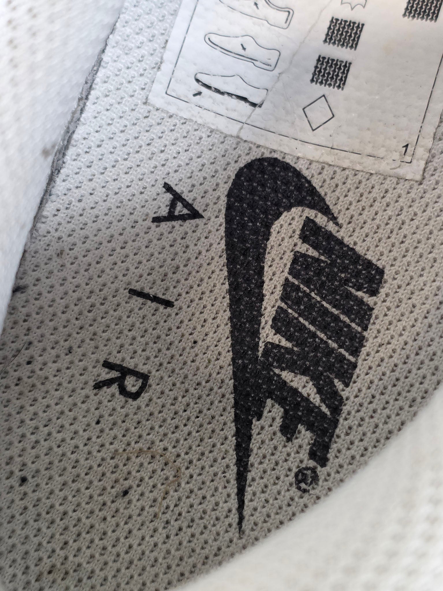 Nike Air Max 1 Crepe Light Bone maat 42
