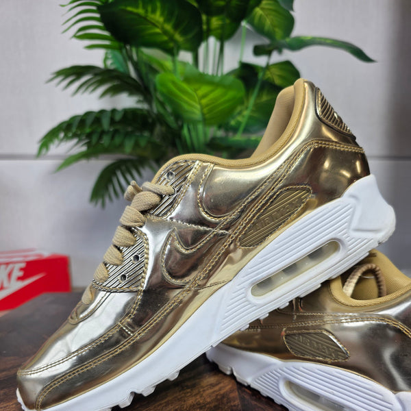 Nike Air Max 90 Metallic Gold maat 44,5