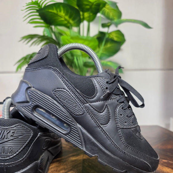 Nike Air Max 90 Triple Black maat 38,5