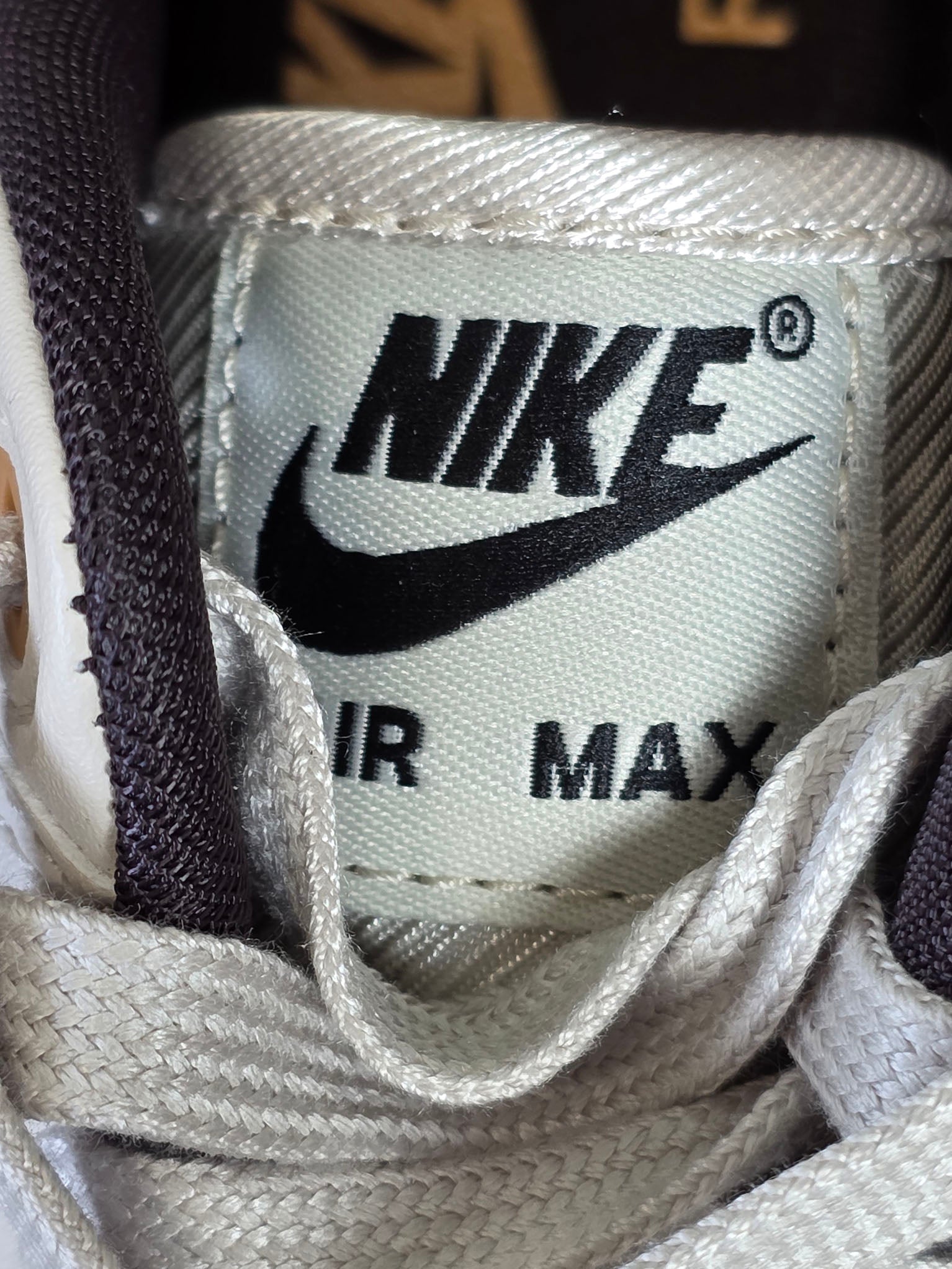 Nike Air Max 1 Snakeskin Light Orewood Brown maat 35,5