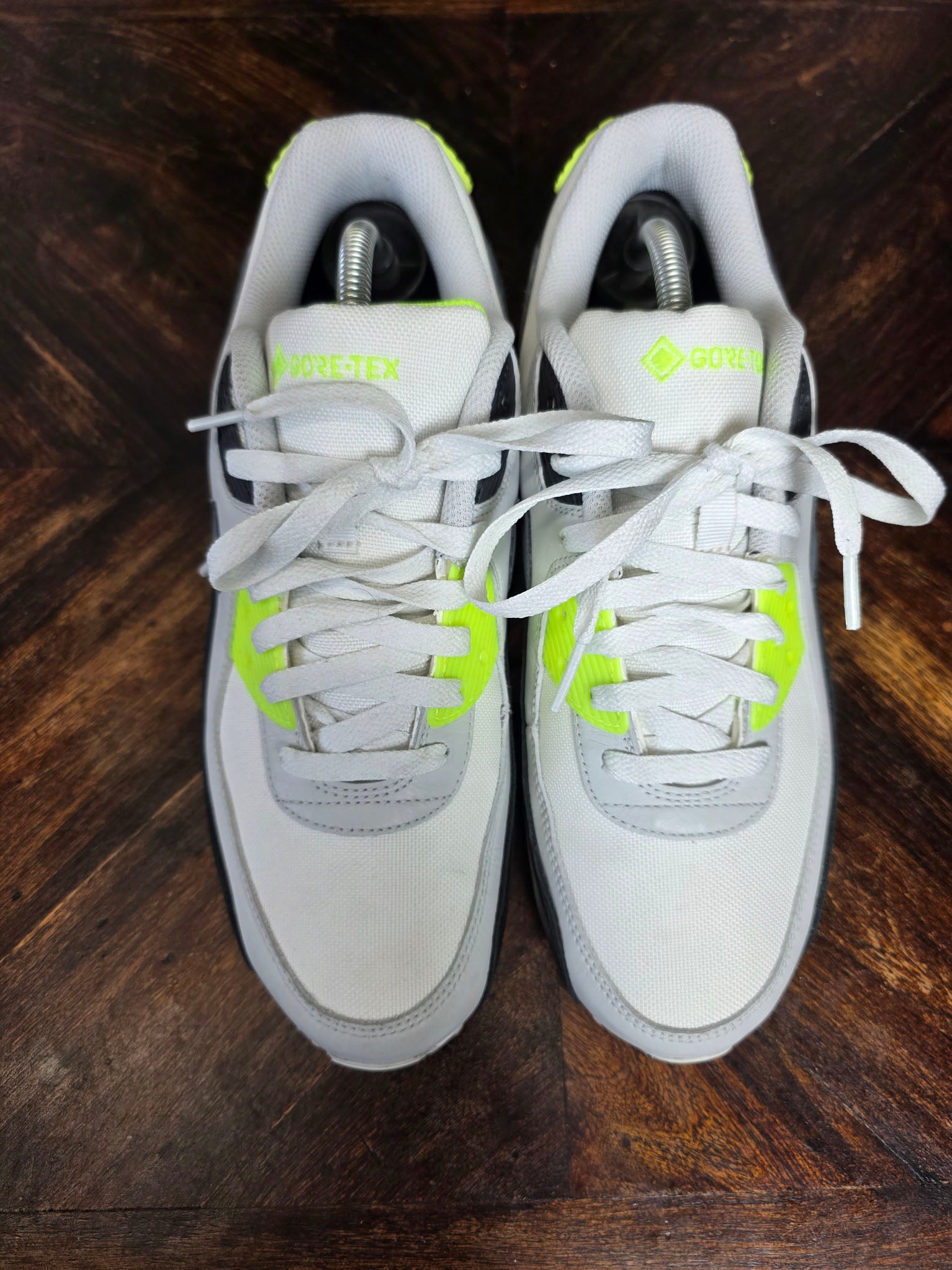 Nike Air Max 90 Gore-Tex Volt maat 42,5