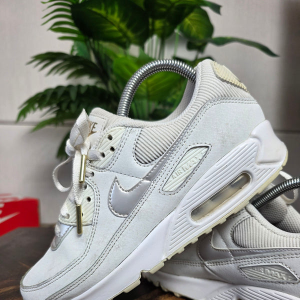 Nike Air Max 90 Summit White maat 39