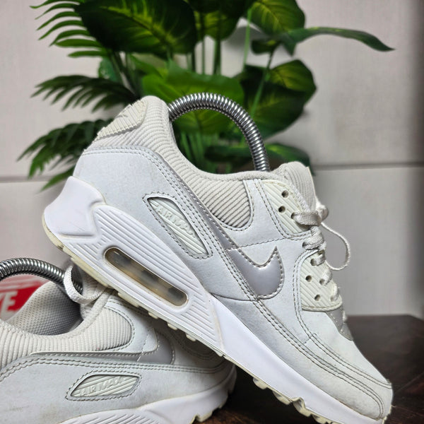 Nike Air Max 90 Summit White maat 39
