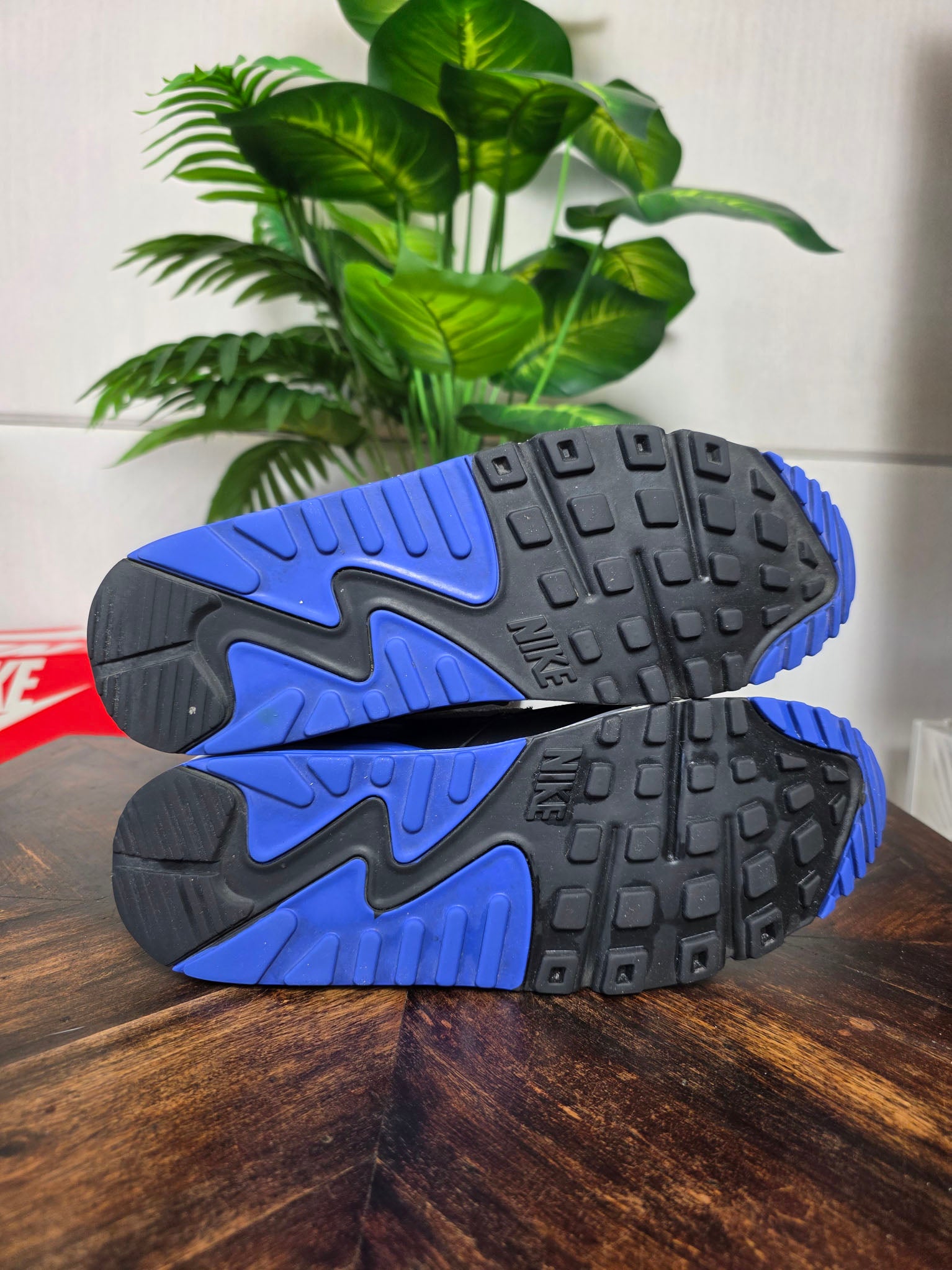 Nike Air Max 90 Hyper Royal maat 44