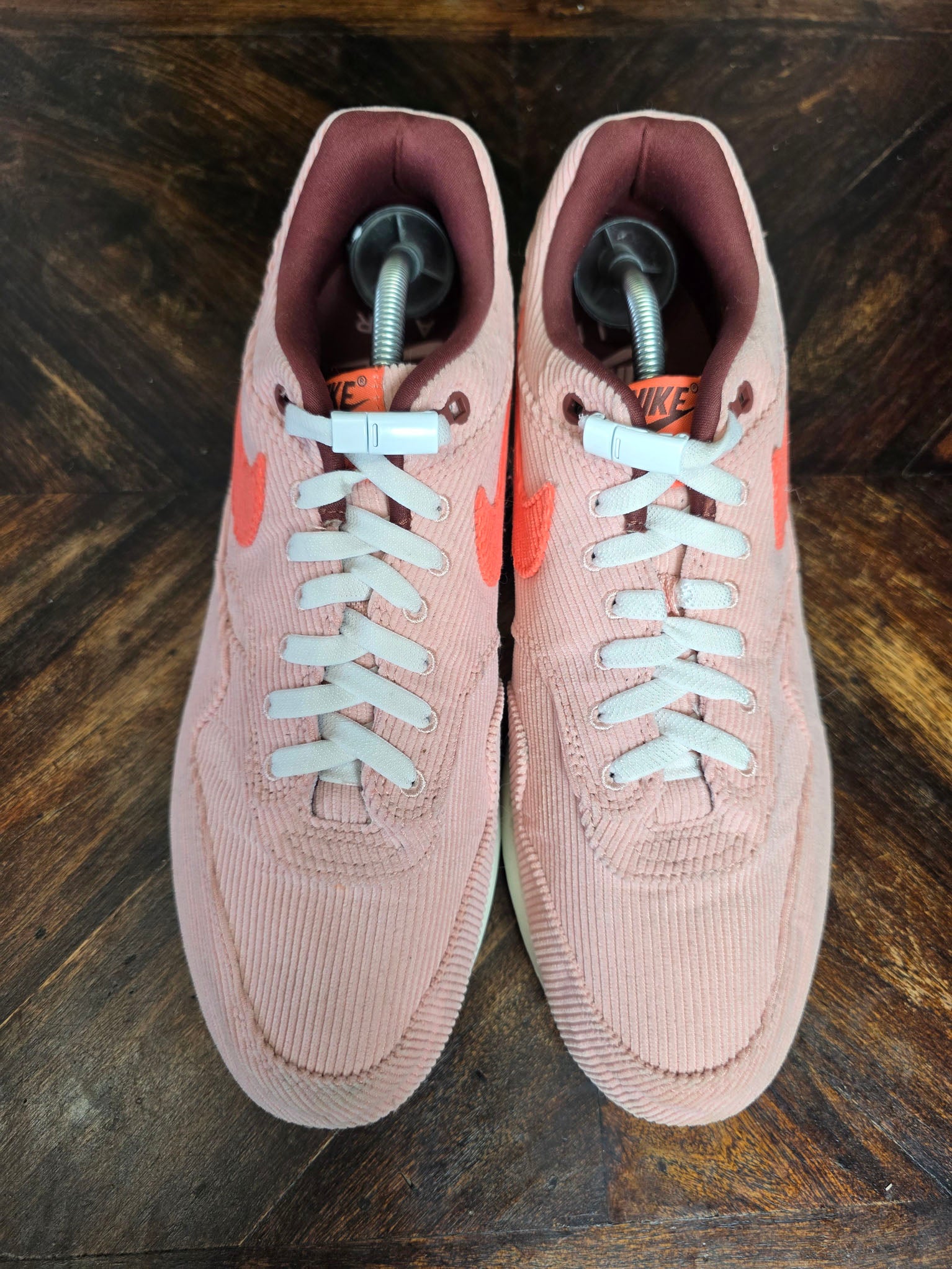 Nike Air Max 1 Coral Stardust Corduroy maat 45
