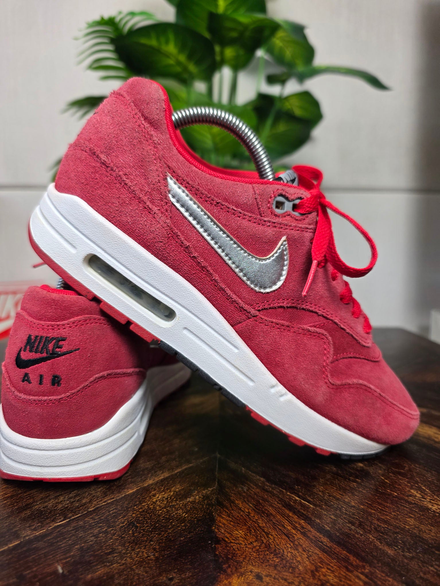 Nike Air Max 1 Hyper Red maat 40,5