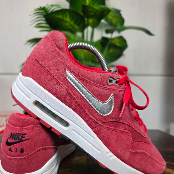 Nike Air Max 1 Hyper Red maat 40,5