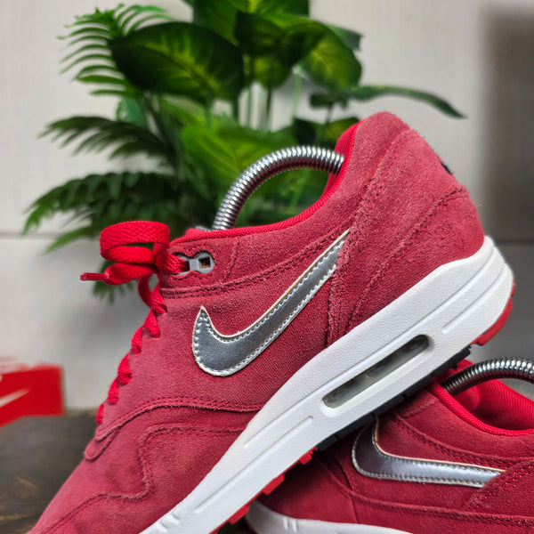 Nike Air Max 1 Hyper Red maat 40,5