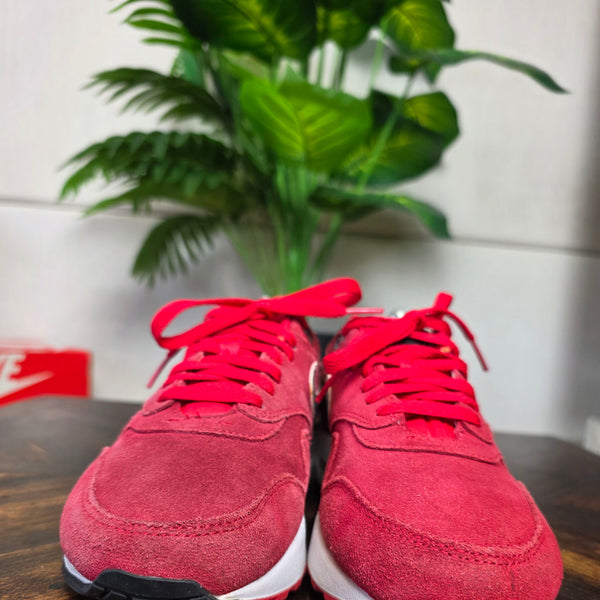 Nike Air Max 1 Hyper Red maat 40,5