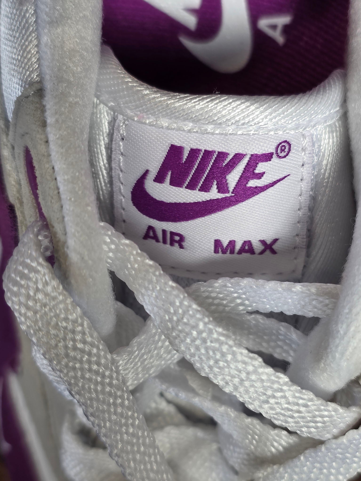 Nike Air Max 1 '87 Bold Berry maat 35,5