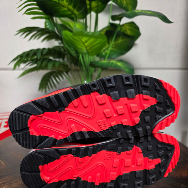 Nike Air Max 90 GoreTex Infrared maat 40