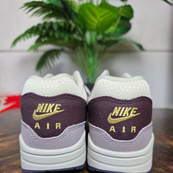 Nike Air Max 1 '87 Hydrangeas maat 40