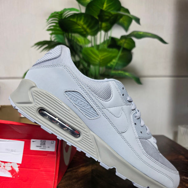 Nike Air Max 90 Triple Wolf Grey maat 48,5