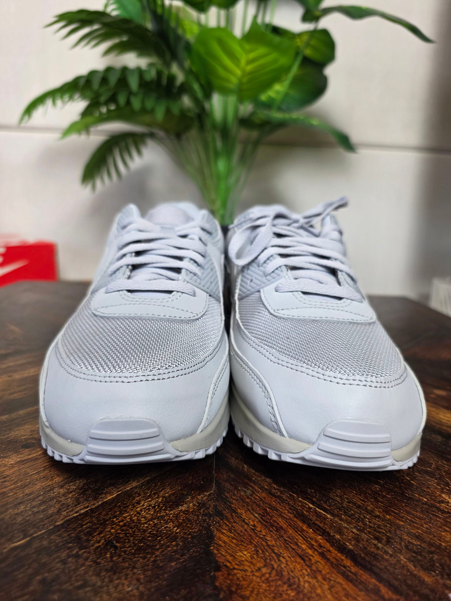 Nike Air Max 90 Triple Wolf Grey maat 48,5