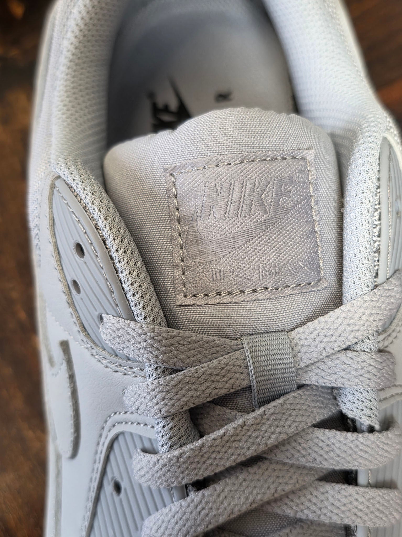 Nike Air Max 90 Triple Wolf Grey maat 48,5