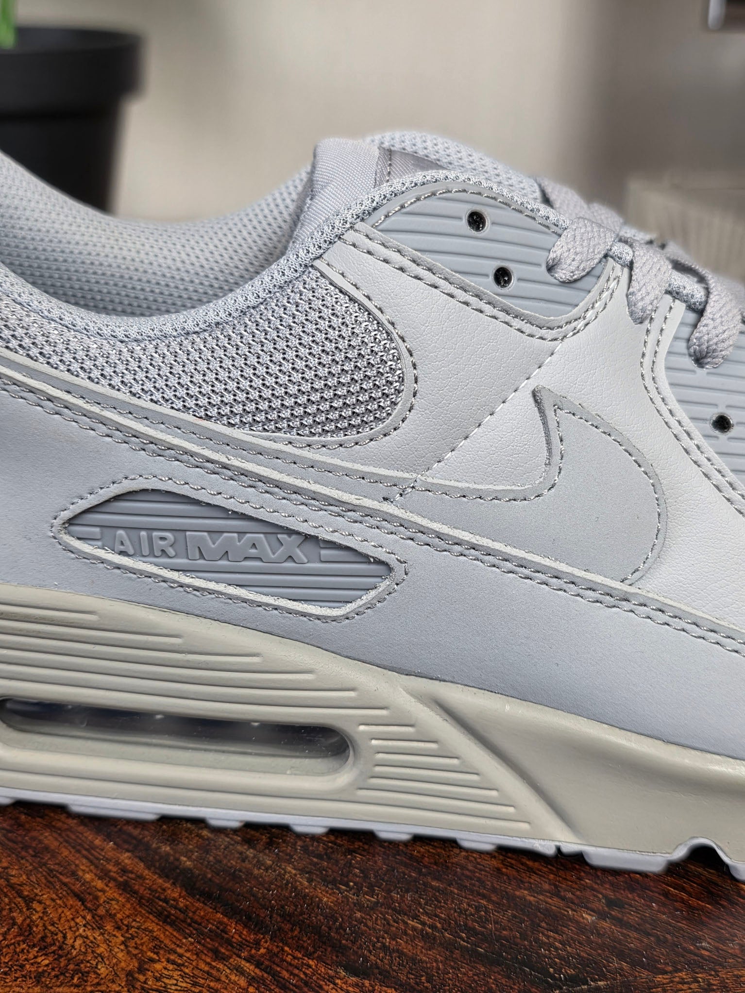 Nike Air Max 90 Triple Wolf Grey maat 48,5