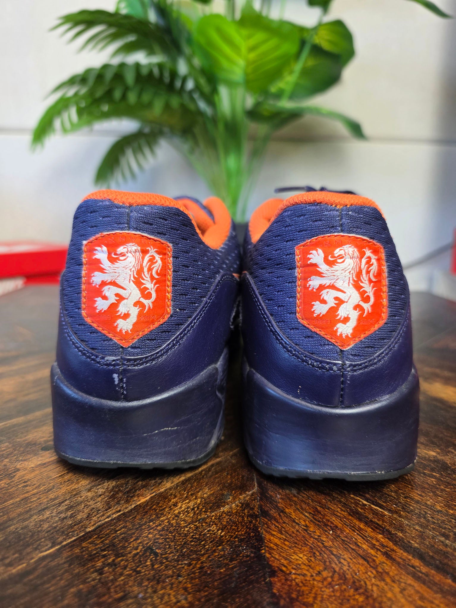 Nike Air Max 90 KNVB maat 43