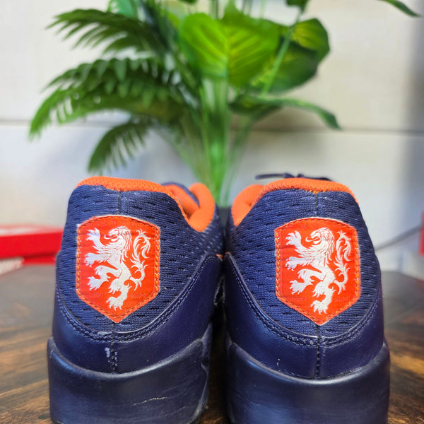 Nike Air Max 90 KNVB maat 43