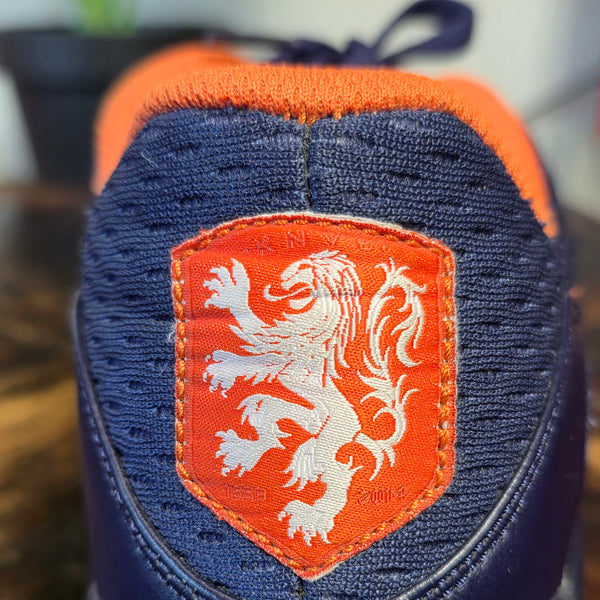 Nike Air Max 90 KNVB maat 43