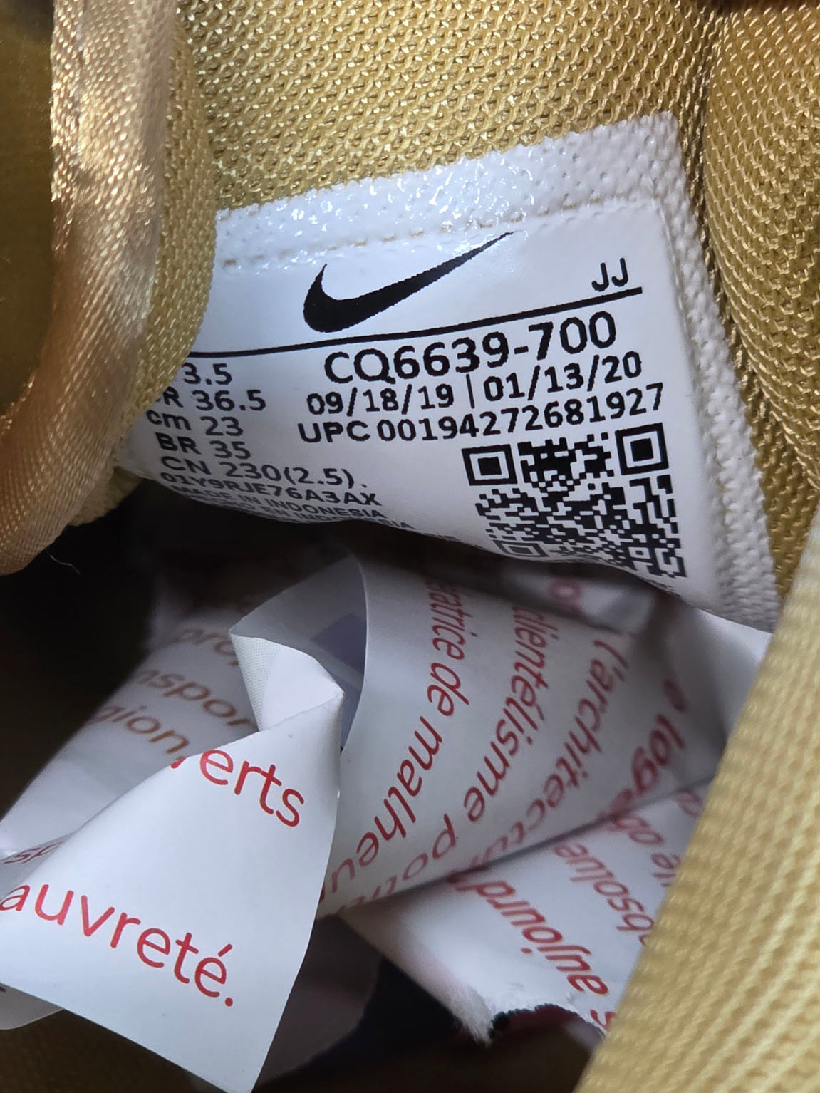 Nike Air Max 90 Metallic Gold maat 36,5