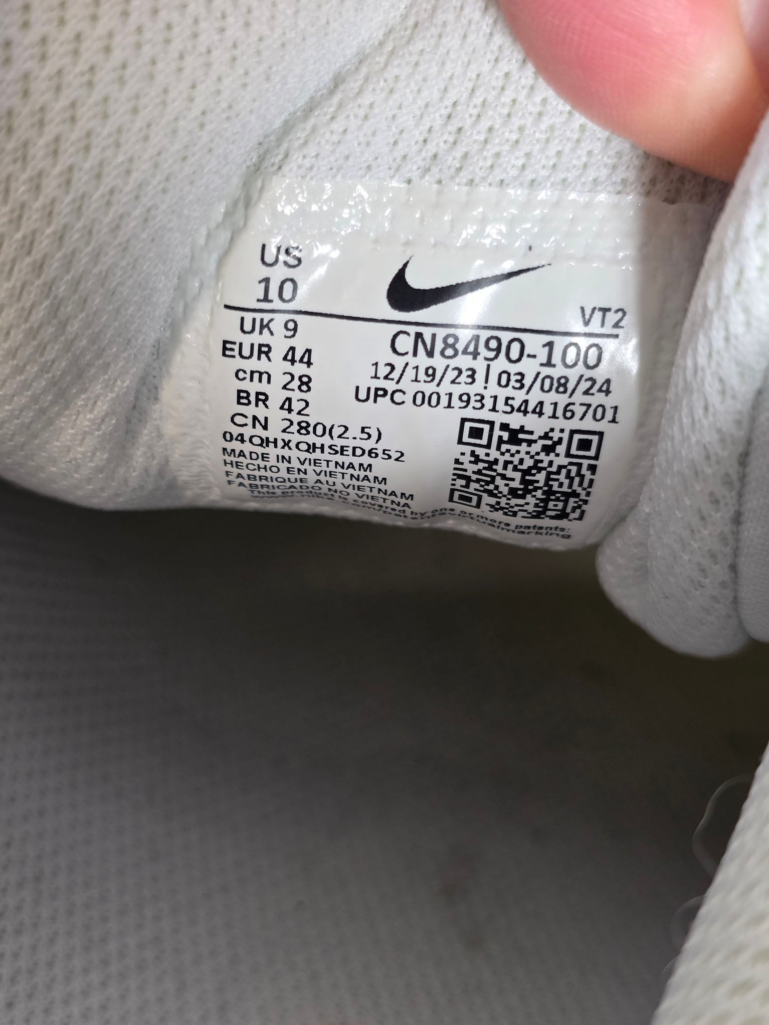 Nike Air Max 90 Triple White maat 44