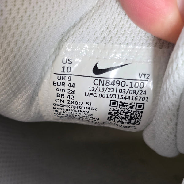 Nike Air Max 90 Triple White maat 44