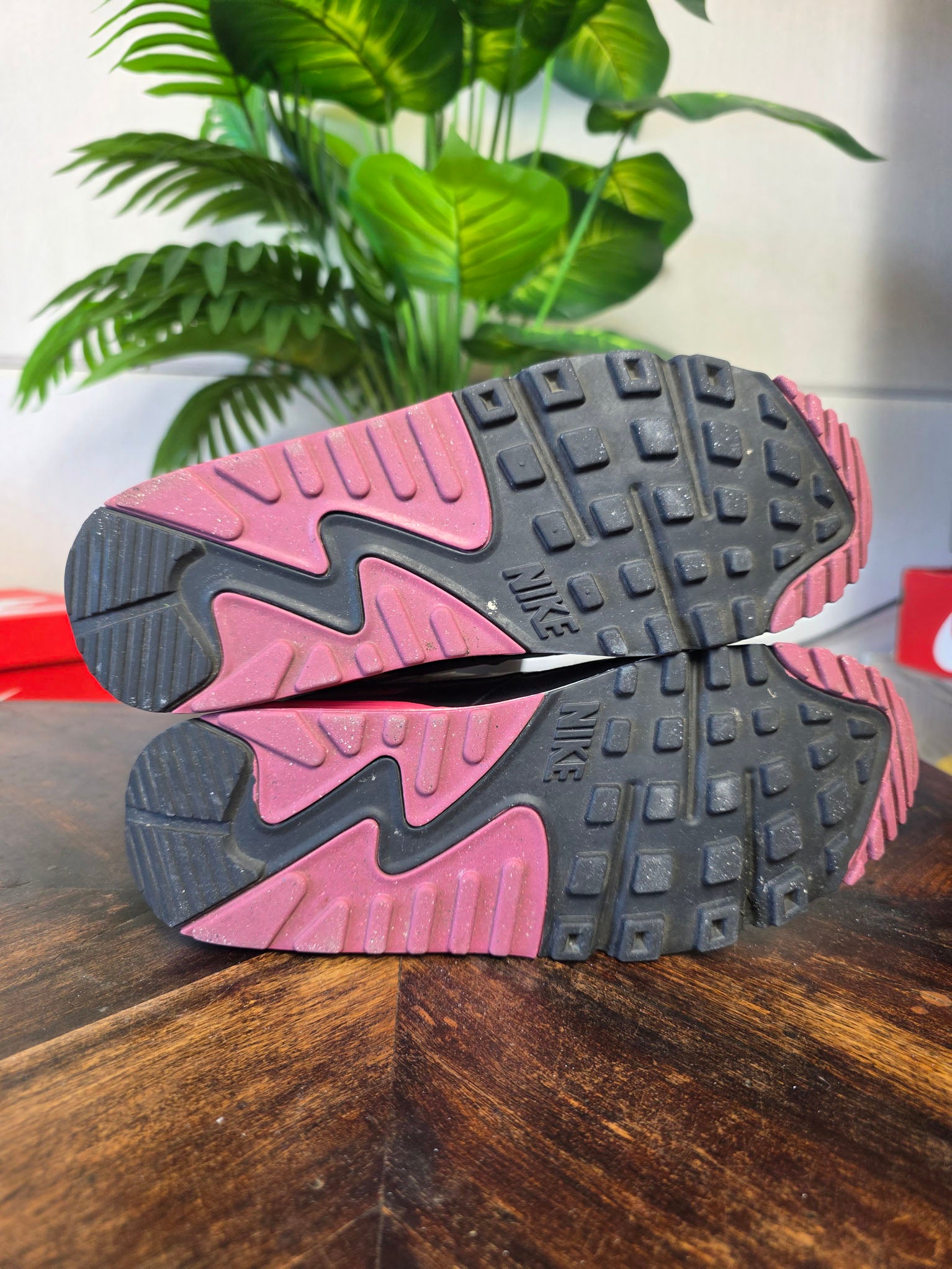 Nike Air Max 90 Aster Pink maat 39