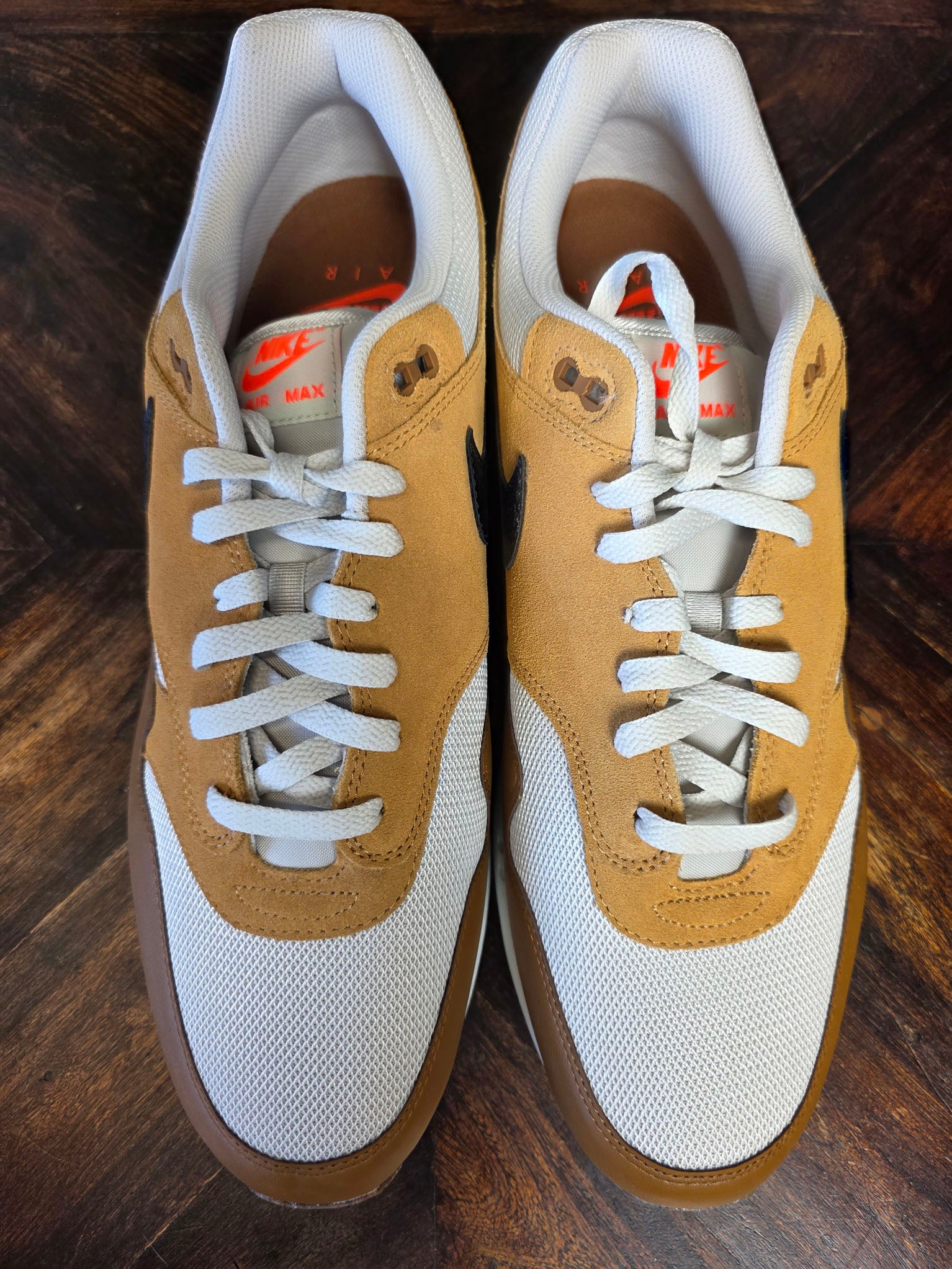 Nike Air Max 1 Escape British Tan Light Bone maat 50,5