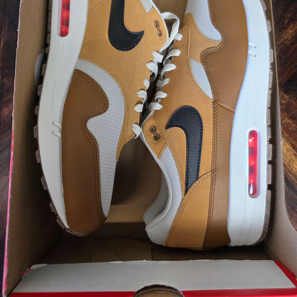 Nike Air Max 1 Escape British Tan Light Bone maat 50,5
