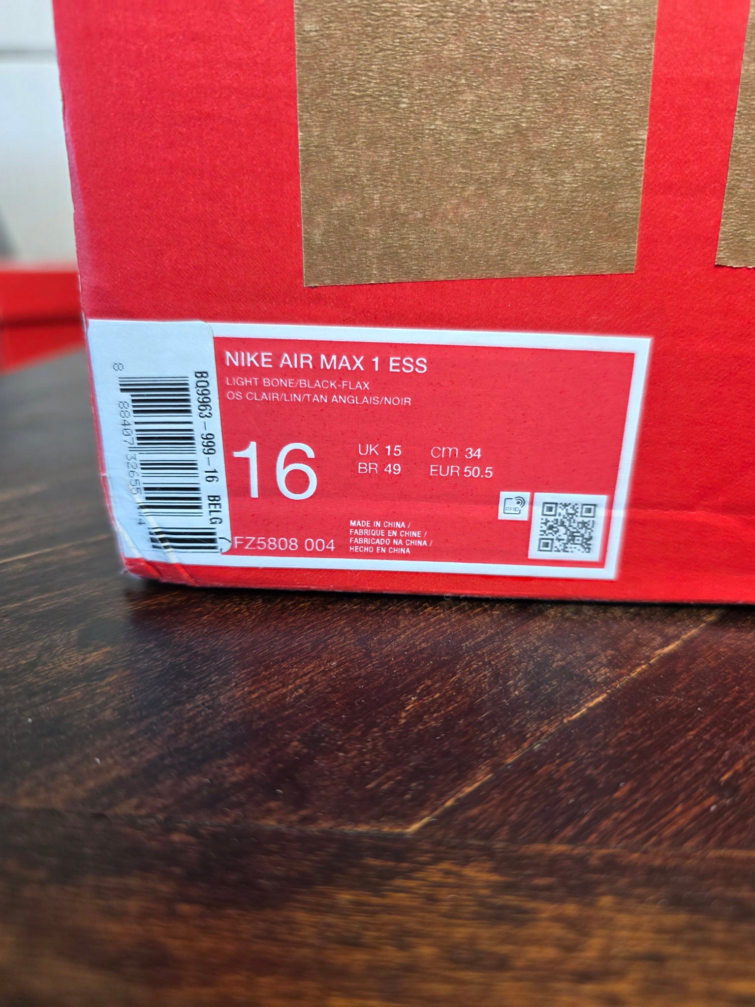 Nike Air Max 1 Escape British Tan Light Bone maat 50,5
