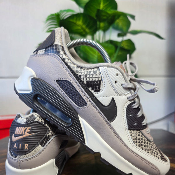 Nike Air Max 90 SE Tan Snakeskin maat 40