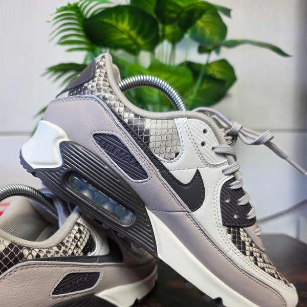 Nike Air Max 90 SE Tan Snakeskin maat 40