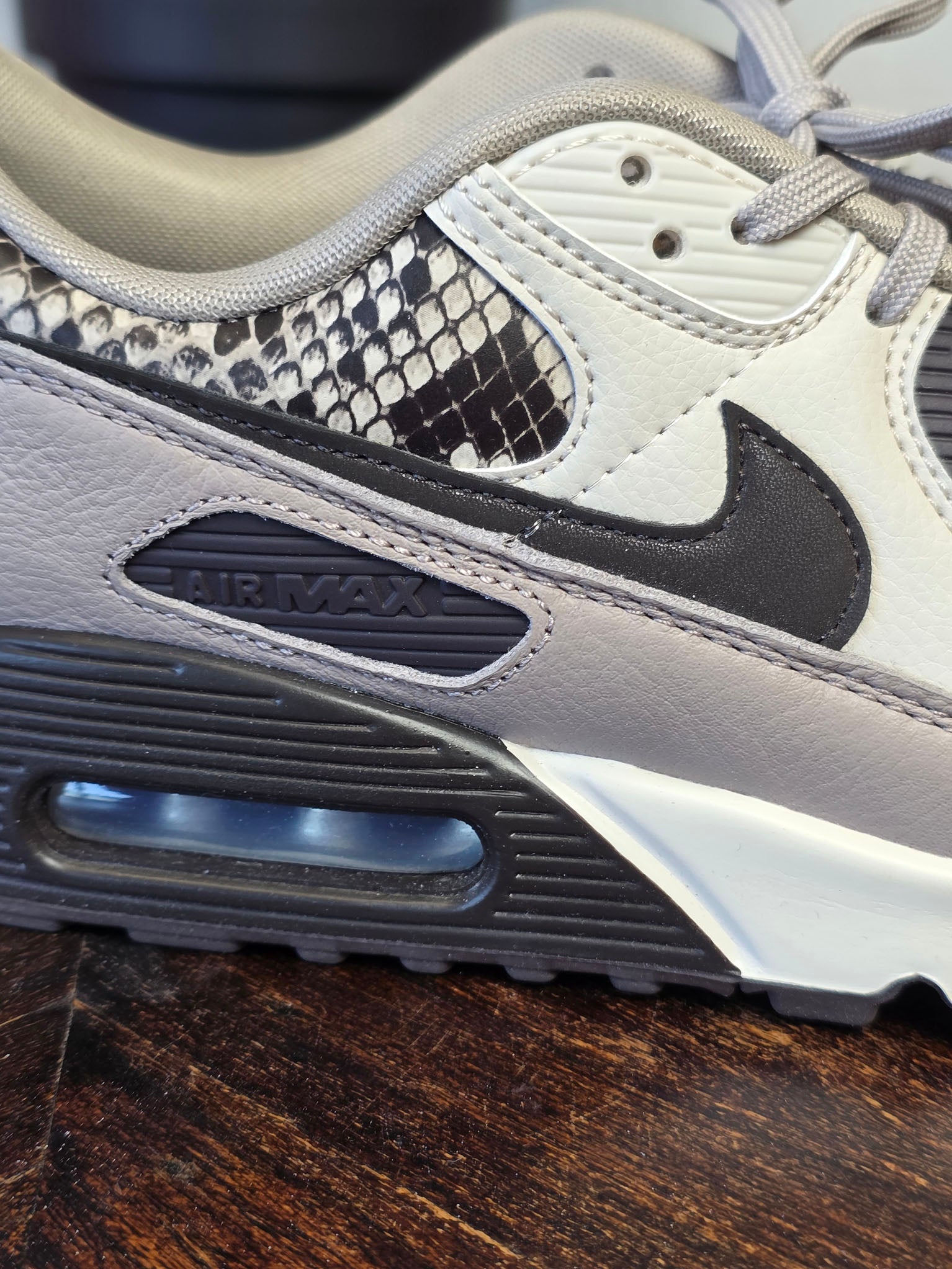 Nike Air Max 90 SE Tan Snakeskin maat 40