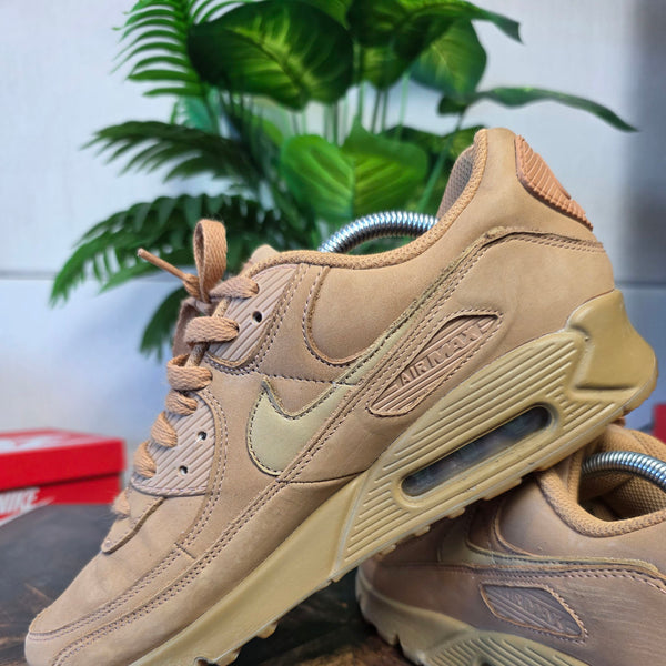 Nike Air Max 90 Wheat maat 44