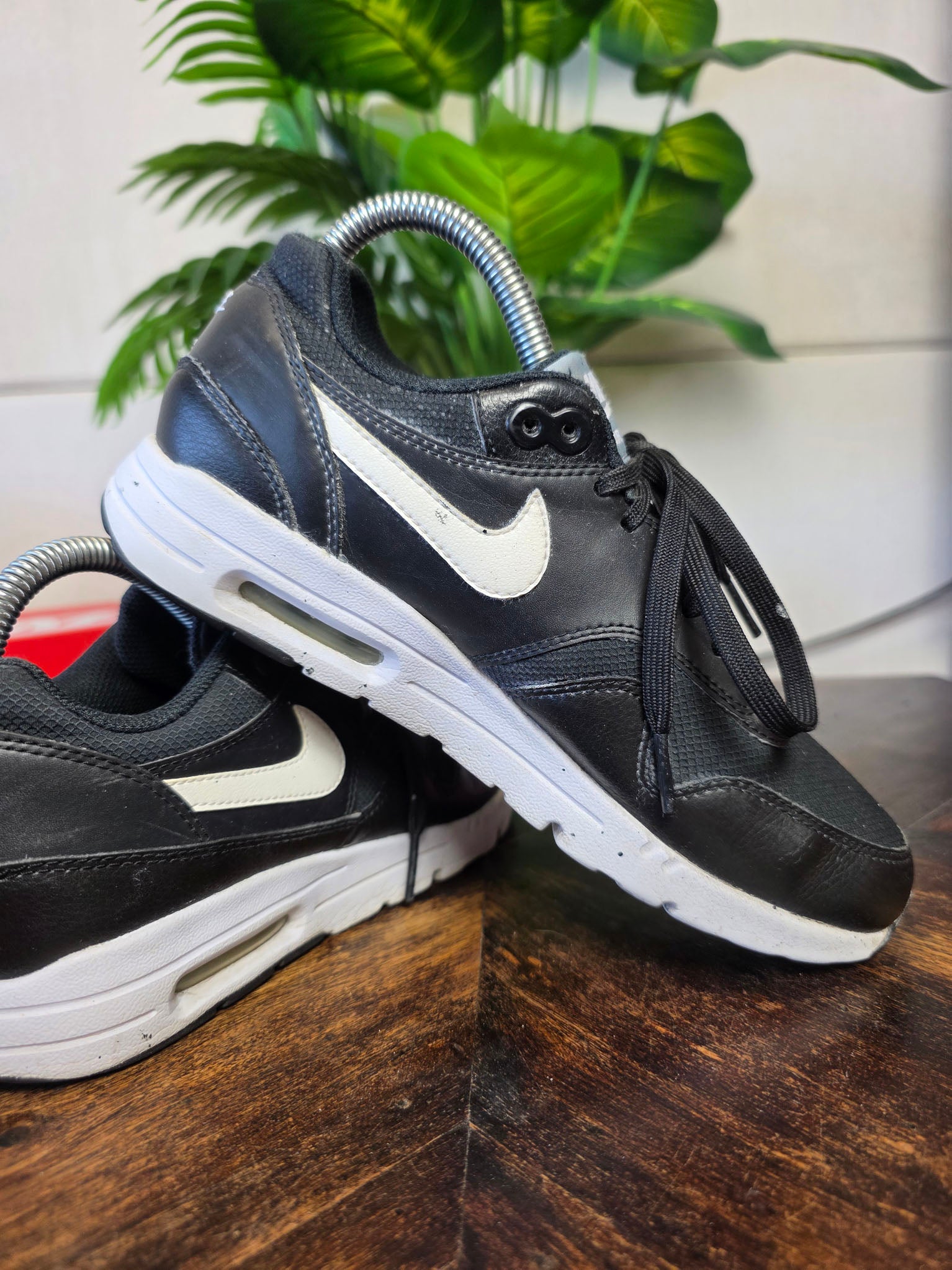 Nike Air Max 1 Black White maat 38