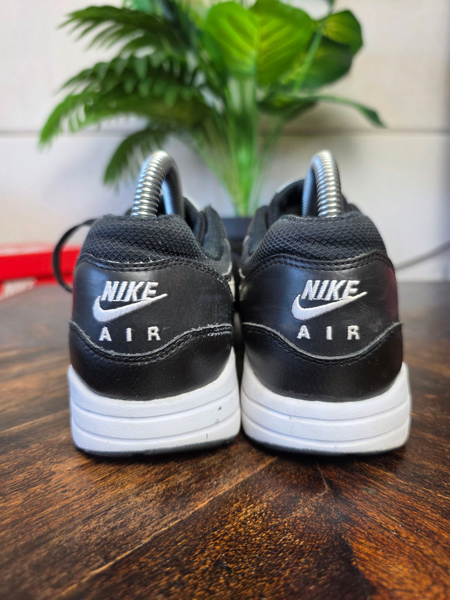 Nike Air Max 1 Black White maat 38